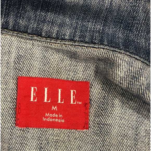 ❤️🔥Elle❤️🔥Beautiful Jean Jacket 4 Ladies❤️🔥Measurements in Pics❤️🔥 - Picture 6 of 14